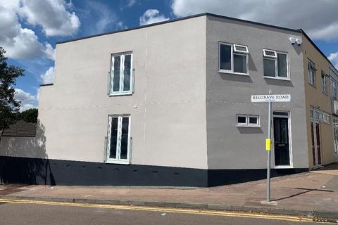 1 bed flat/apartment for rent in Rayleigh Road, Leigh-on-Sea SS9