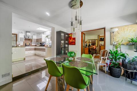 4 bedroom detached house for sale, Leesons Hill, Chislehurst, Kent