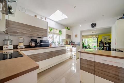 4 bedroom detached house for sale, Leesons Hill, Chislehurst, Kent