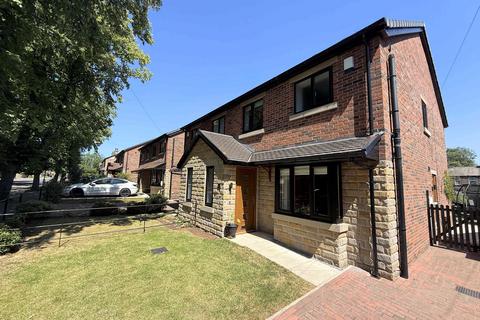 3 bedroom semi-detached house for sale, Westcliffe Road, Cleckheaton BD19