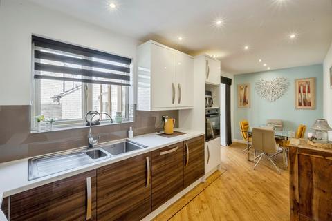 3 bedroom detached house for sale, Elm Close, Rossington, Doncaster