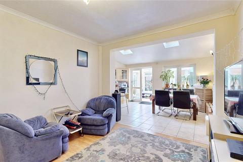 4 bedroom semi-detached house for sale, Dorchester Waye, Middlesex UB4