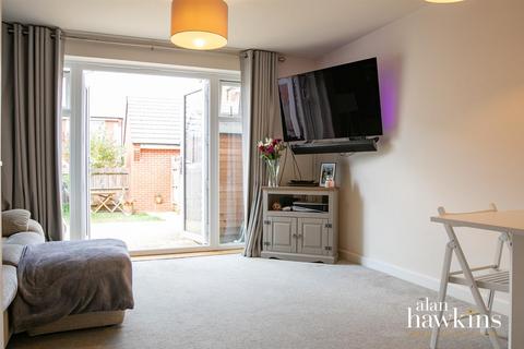 2 bedroom semi-detached house for sale, Dew Way, Calne SN11 8