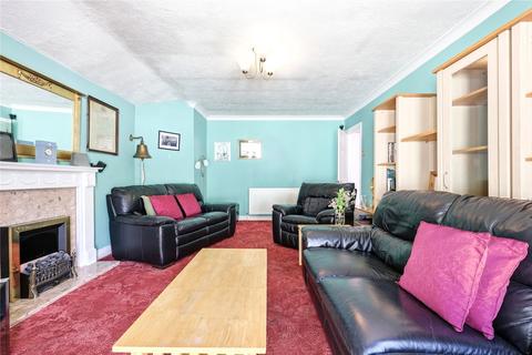 2 bedroom bungalow for sale, Shaftesbury Avenue, Thorpe Bay, Essex, SS1