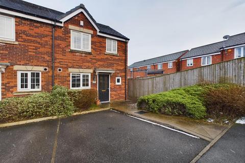 3 bedroom house to rent, Plantation Drive, Bradford