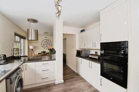 3 bedroom semi-detached house for sale, Gloucester Crescent, Wigston, Leicestershire, LE18