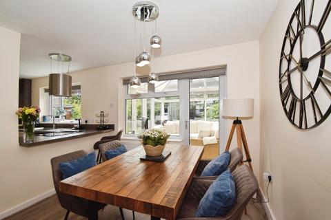 3 bedroom semi-detached house for sale, Gloucester Crescent, Wigston, Leicestershire, LE18