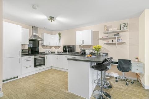 Thread Street, Wallington, SM6