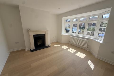 3 bedroom semi-detached house for sale, Bredfield Road, Woodbridge, IP12