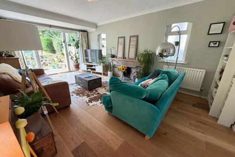3 bedroom detached house for sale, Hazel Beck, Bingley, BD16
