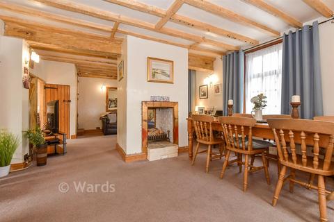 5 bedroom cottage for sale, Victoria Road, Broadstairs CT10
