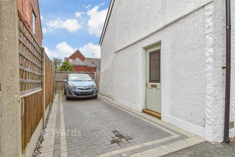 5 bedroom cottage for sale, Victoria Road, Broadstairs CT10