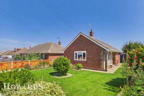 3 bedroom detached bungalow for sale, Kilbourn Road, Pakefield