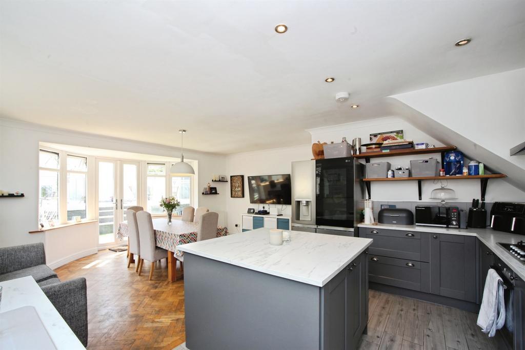 Wenallt Road, Rhiwbina, CARDIFF - View 4