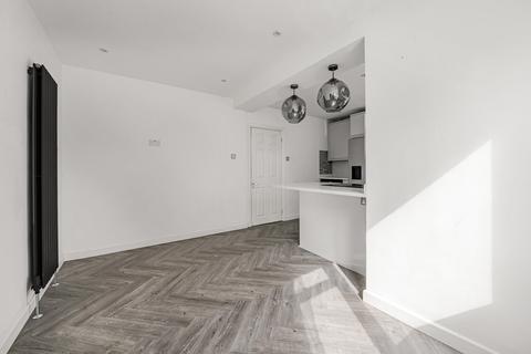 4 bedroom semi-detached house for sale, Woodlands Road, Redhill, Surrey, RH1