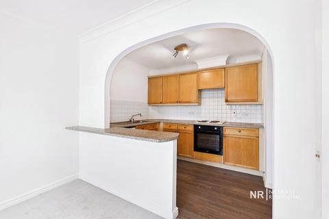1 bedroom flat for sale, Ewell KT19