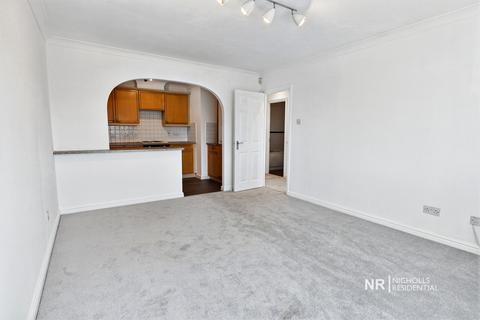 1 bedroom flat for sale, Ewell KT19