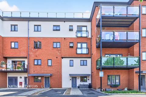 undefined, Park Road, Feltham