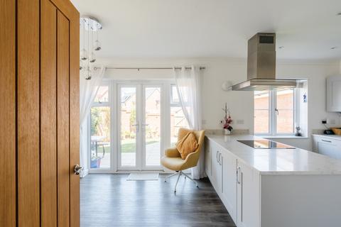 4 bedroom detached house for sale, Keynsham, Bristol BS31