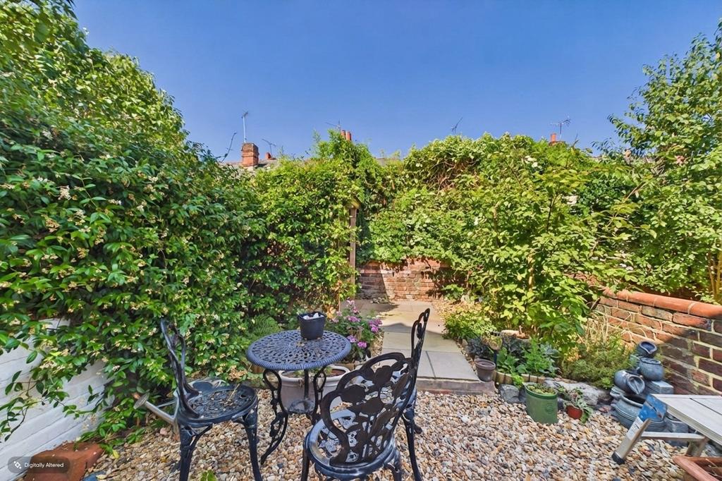 House in Reading, Battle - View 4