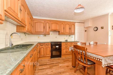 4 bedroom end of terrace house for sale, Eric Road, Dover CT17
