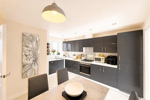 3 bedroom townhouse to rent, Piggott Avenue, Gedling, Nottingham