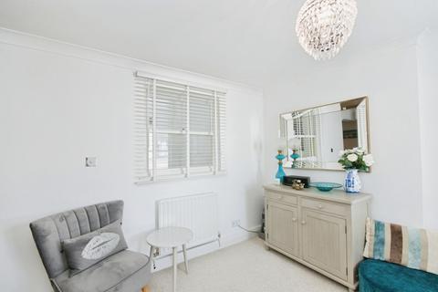 1 bedroom flat for sale, Brunswick Terrace, Hove, East Sussex, BN3