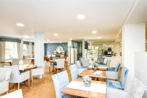 2 bedroom apartment for sale, Eastland Grange, 16 Valentine Road, Hunstanton, Norfolk, PE36 5FA
