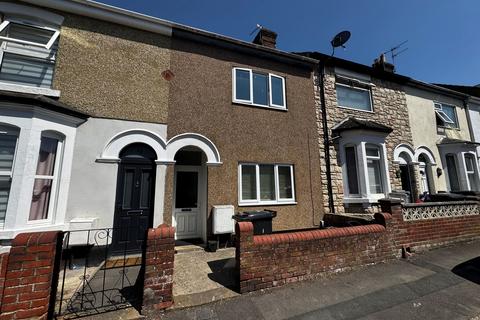 3 bedroom terraced house to rent, Hythe Road, Swindon SN1
