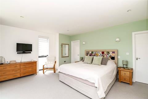 4 bedroom detached house for sale, Barton Common Road, Barton On Sea, New Milton, Hampshire, BH25