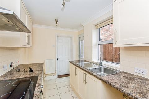 2 bedroom end of terrace house for sale, Church Road, Wisbech