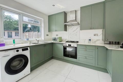 undefined, Lela Avenue, Hounslow