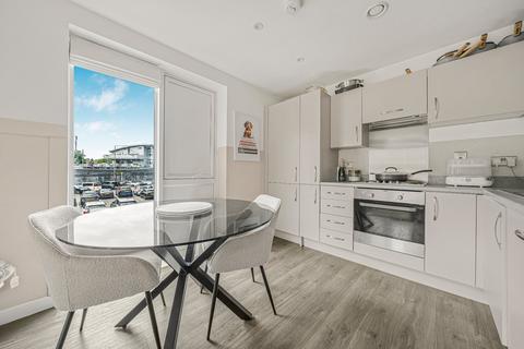 1 bedroom flat for sale, Spitfire Chase, Walton-On-Thames, Surrey, KT12