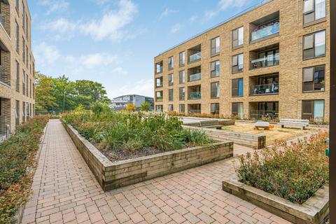 1 bedroom flat for sale, Spitfire Chase, Walton-On-Thames, Surrey, KT12