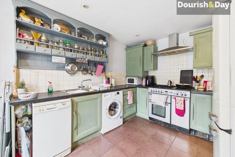 4 bedroom semi-detached house for sale, Abberley Grove, Stafford ST17
