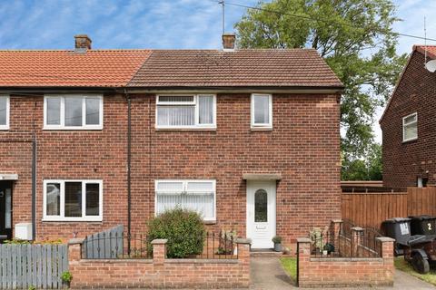 3 bedroom semi-detached house for sale, Sutton Gardens, Sutton-On-Hull, Hull