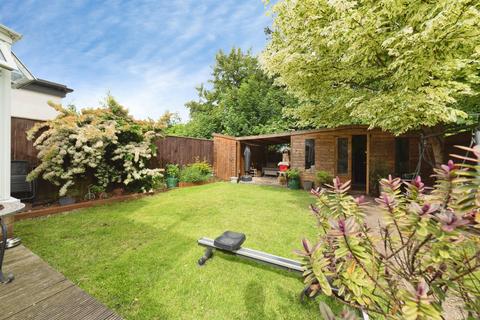 3 bedroom semi-detached house for sale, Sutton Gardens, Sutton-On-Hull, Hull