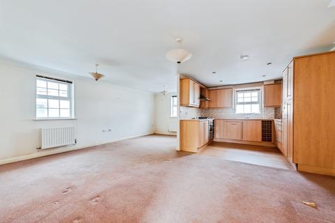 3 bedroom ground floor flat for sale, Redhouse Way, Swindon