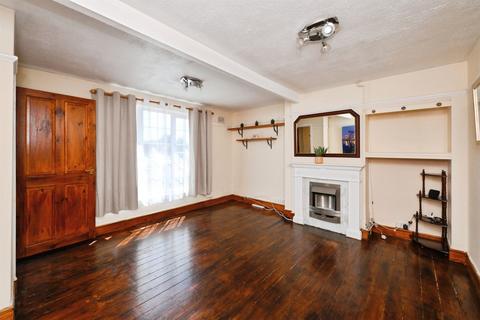 2 bedroom terraced house for sale, Salisbury Gardens, WELWYN GARDEN CITY