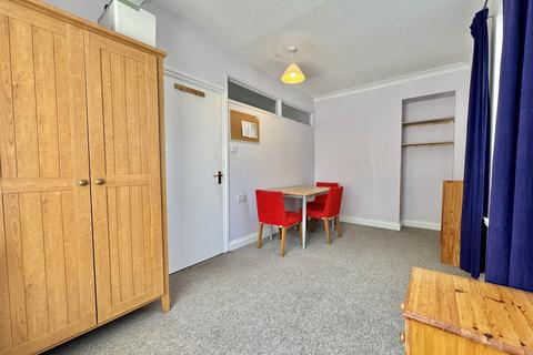 3 bedroom end of terrace house for sale, Pleasant View Terrace, Swansea, City And County of Swansea.
