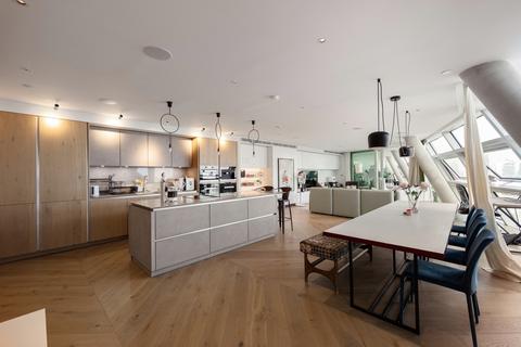 3 bedroom apartment for sale, Southwark Bridge Road London SE1