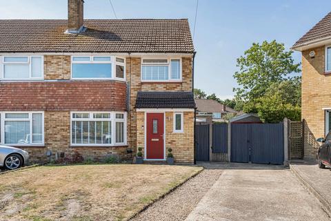 3 bedroom semi-detached house for sale, Riverside Close, Farnborough GU14