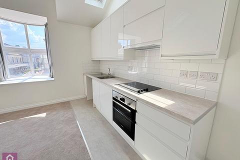 2 bedroom flat to rent, Apartment 2, 26 Shaws Road, Altrincham, Greater Manchester, WA14