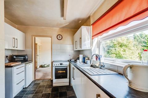 5 bedroom semi-detached house for sale, Thames Avenue, Swindon