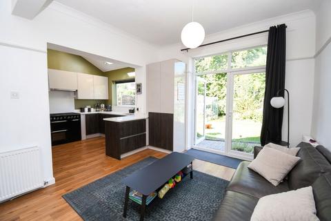 5 bedroom semi-detached house for sale, Victoria Road, Salford, M6