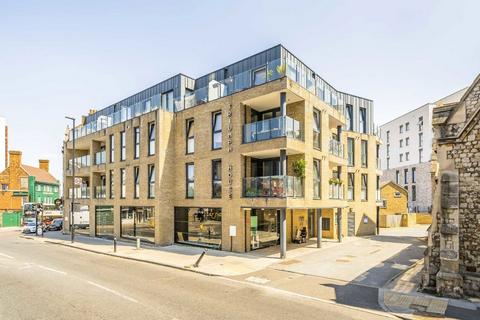 2 bedroom flat for sale, Gunnersbury Lane, London W3