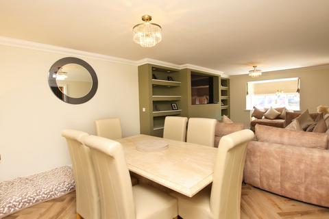 4 bedroom detached house for sale, Rassau, Ebbw Vale, Blaenau Gwent, NP23 5BP