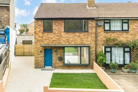 3 bedroom semi-detached house for sale, Leigham Vale, London SW16