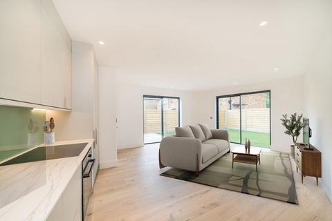 Romeyn Road, London SW16