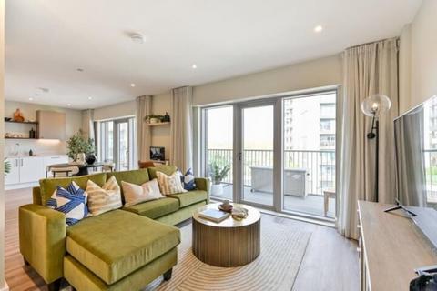 2 bedroom flat for sale, 301 Longwater Avenue, Reading RG2